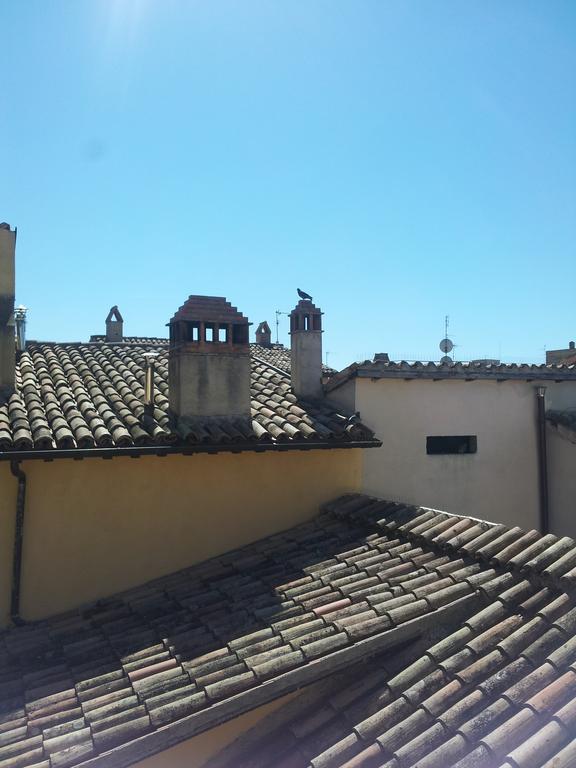 Antico Gioiello Umbro , Appartamento Con Terrazza Foligno Buitenkant foto